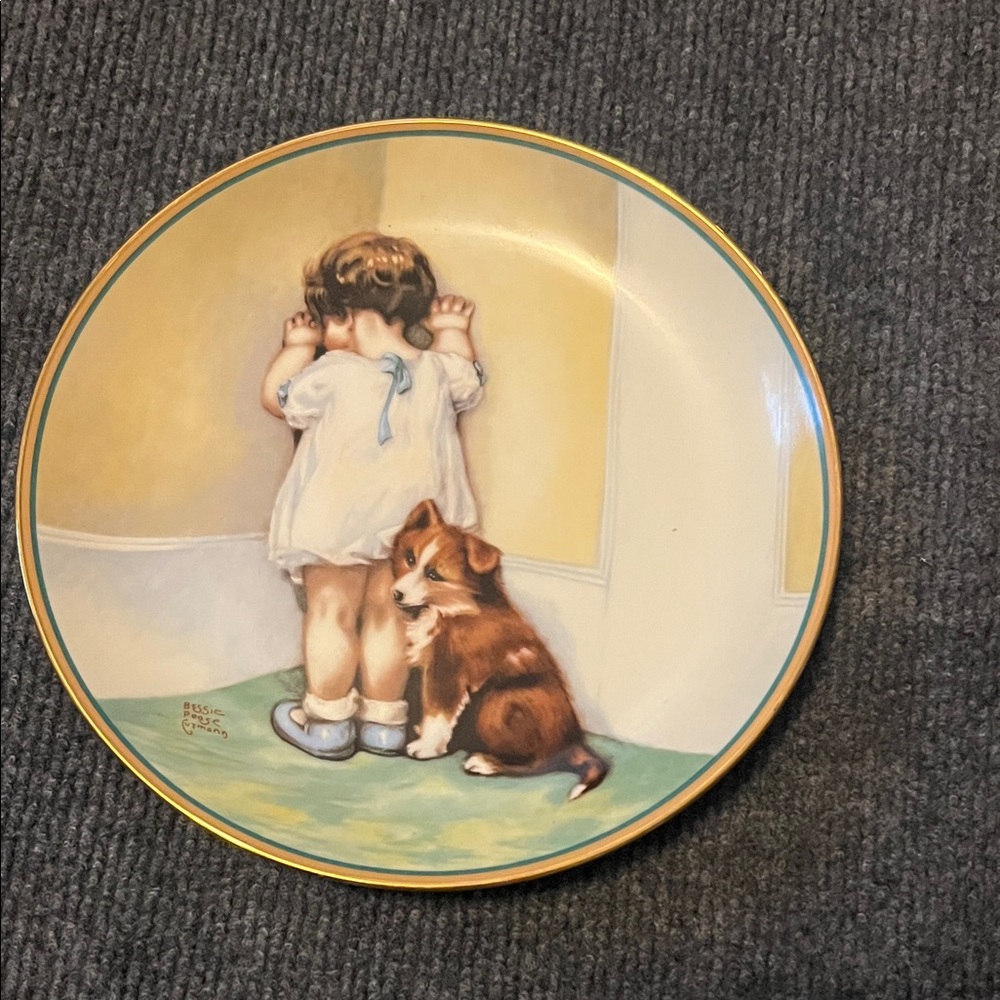 Hamilton Collection Decorative Plate